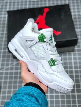 JORDAN – AJ4 “Pine Green”