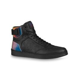 LOUIS VUITTON – SNEAKER