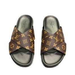 LOUIS VUITTON – PANTOUFLES HOMME