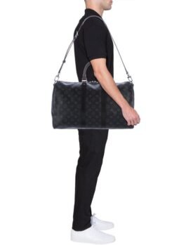 LOUIS VUITTON – TRAVEL BAG