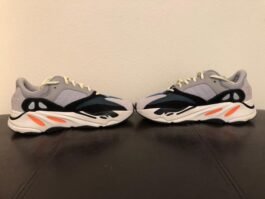 ADIDAS – YEEZY 700