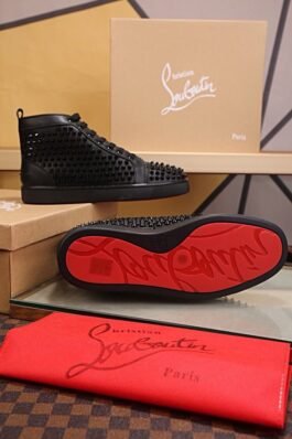 CHRISTIAN LOUBOUTIN – SNEAKER