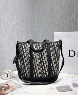 CHRISTIAN DIOR – SHOULDER BAG