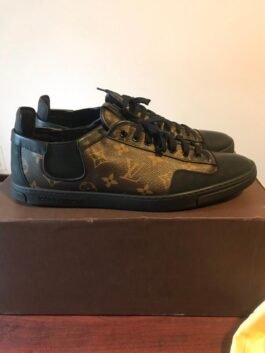 LOUIS VUITTON – SNEAKER