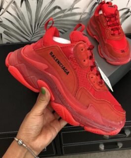 BALENCIAGA – TRIPLE S