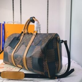 LOUIS VUITTON – TRAVEL BAG