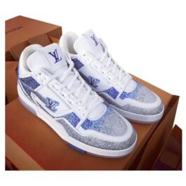 LOUIS VUITTON – SNEAKER